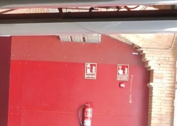 Nuevas goteras evidencian el abandono del Mercado Central de Valencia