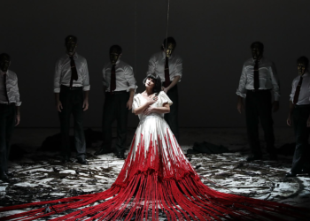 El estruendo de la carne: 'Salome' regresa para sacudir los cimientos de Les Arts