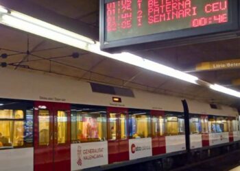 Metrovalencia en Semana Santa: 4 noches de servicio hasta las 3 horas