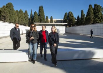 La Diputació de Valéncia impulsa la creación de un aula de difusión histórica en el Memorial de Paterna 21 La Diputació de Valéncia impulsa la creación de un aula de difusión histórica en el Memorial de Paterna