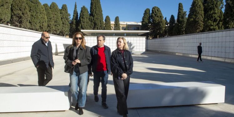 La Diputació de Valéncia impulsa la creación de un aula de difusión histórica en el Memorial de Paterna