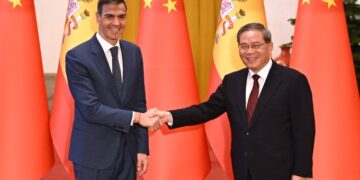 ¿El Govern actual d'Espanya defén els drets humans en lo món?