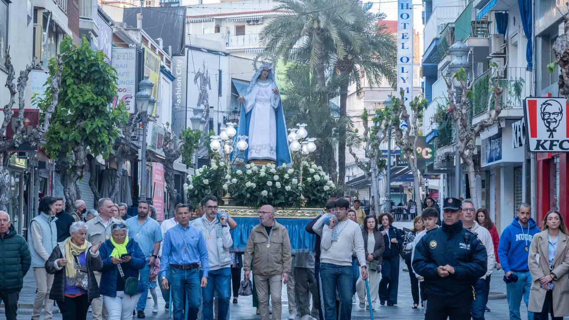 Aitana Pérez Gutiérrez anuncia la Resurrección: Benidorm celebra una emotiva ‘Ambaixà’ 4