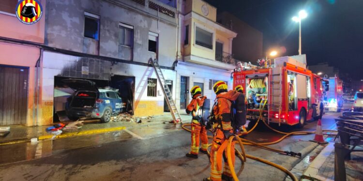 Un accidente insólito en Alaquàs moviliza a los servicios de emergencia para un rescate crítico
