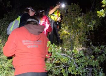 Rescate nocturno en La Murta: El GERA auxilia a una madre y sus dos hijas tras extraviarse en la ruta
