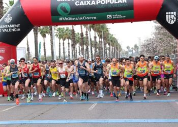 Valéncia tumba las barreras del deporte con la VII Volta a Peu per la Discapacitat