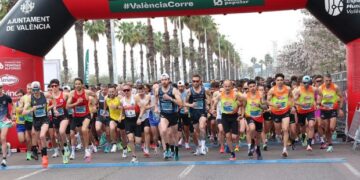 Valéncia tumba las barreras del deporte con la VII Volta a Peu per la Discapacitat