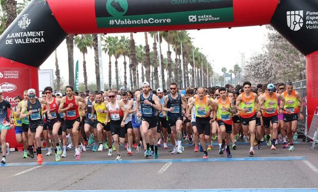 Valéncia tumba las barreras del deporte con la VII Volta a Peu per la Discapacitat