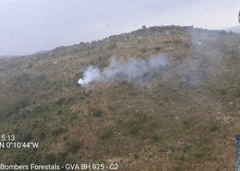 Rayos y Tormentas provocan dos Incendios Forestales en el interior de Castellón