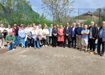 La CNSE presenta una guía pionera para garantizar el buen trato y la autonomía de las personas mayores sordas