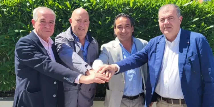 Juan Armiñana recupera los galones: vuelve a la presidencia de una Falla