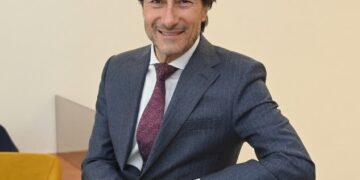 El grupo sanitario Ribera nombra al doctor Víctor Sanz como presidente