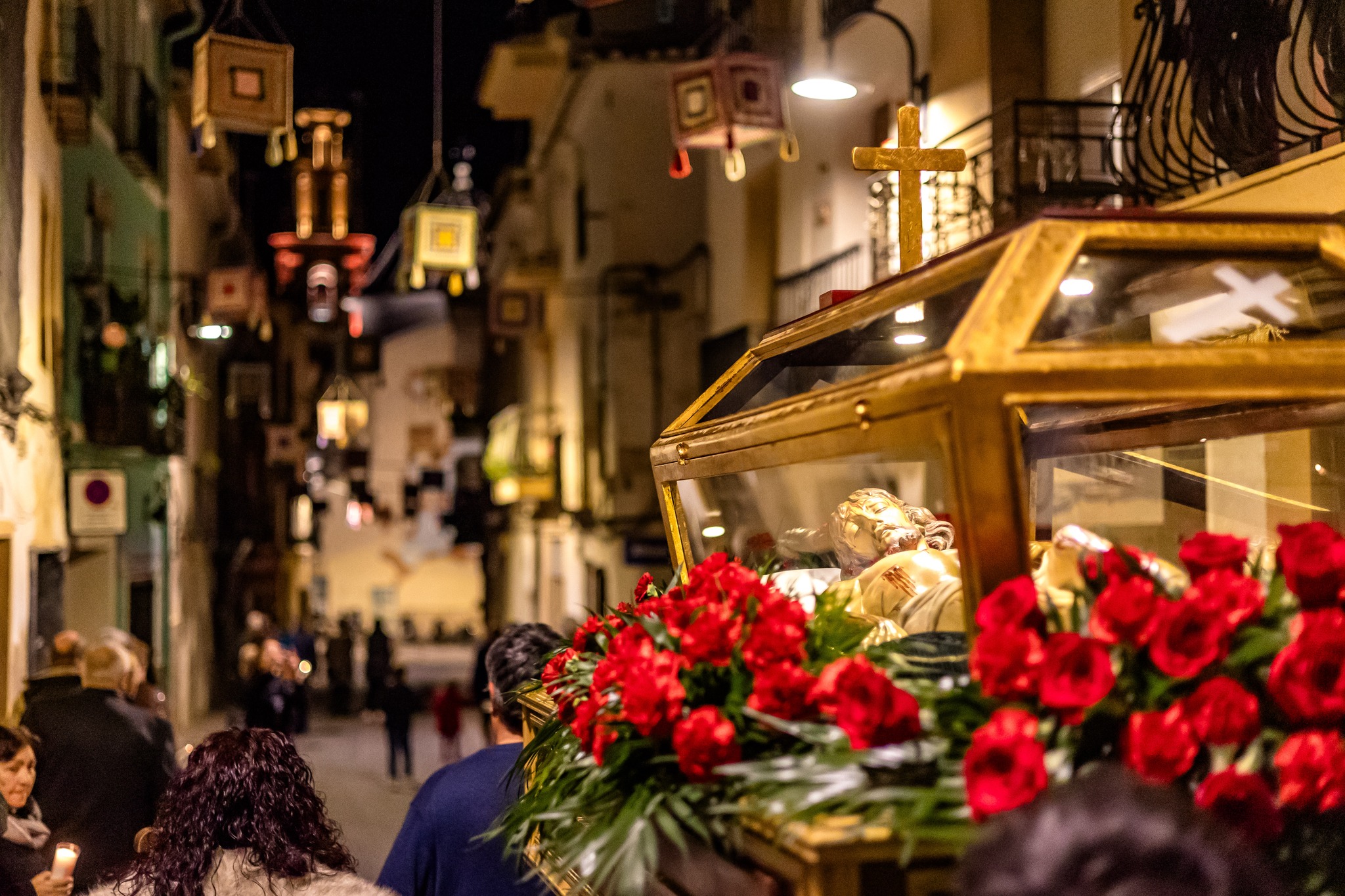 Finestrat: sobrecogedora procesión del Santo Entierro por el Castell 2 ViernesSanto Finestrat 3