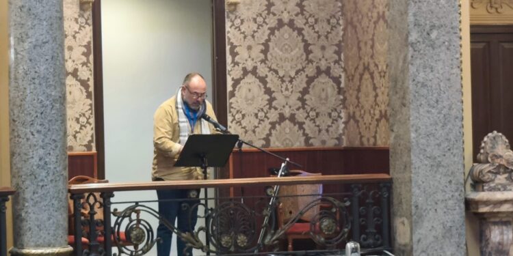 El movimiento vecinal defiende en el Pleno del Ayuntamiento el trabajo y representatividad de las asociaciones vecinales