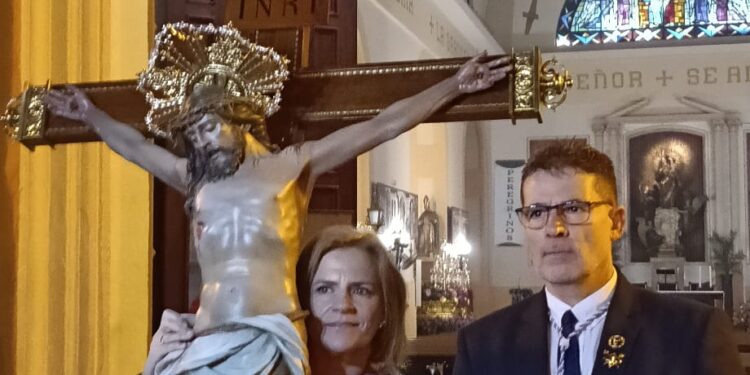 Un siglo de fe frente al Mediterráneo: El Cristo del Perdón celebra su centenario 1 Un siglo de fe frente al Mediterráneo: El Cristo del Perdón celebra su centenario