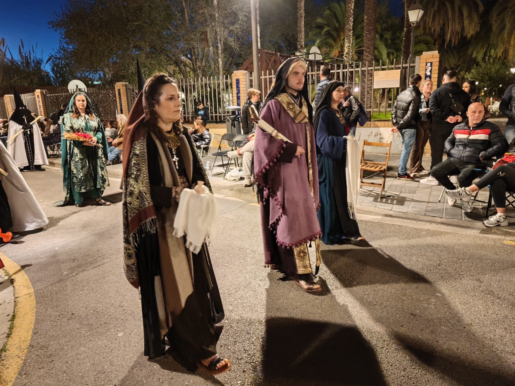 El Marítim se rinde al fervor: El Santo Entierro desborda pasión en la Semana Santa Marinera 5 WhatsApp Image 2026 04 03 at 21.23.27 copia