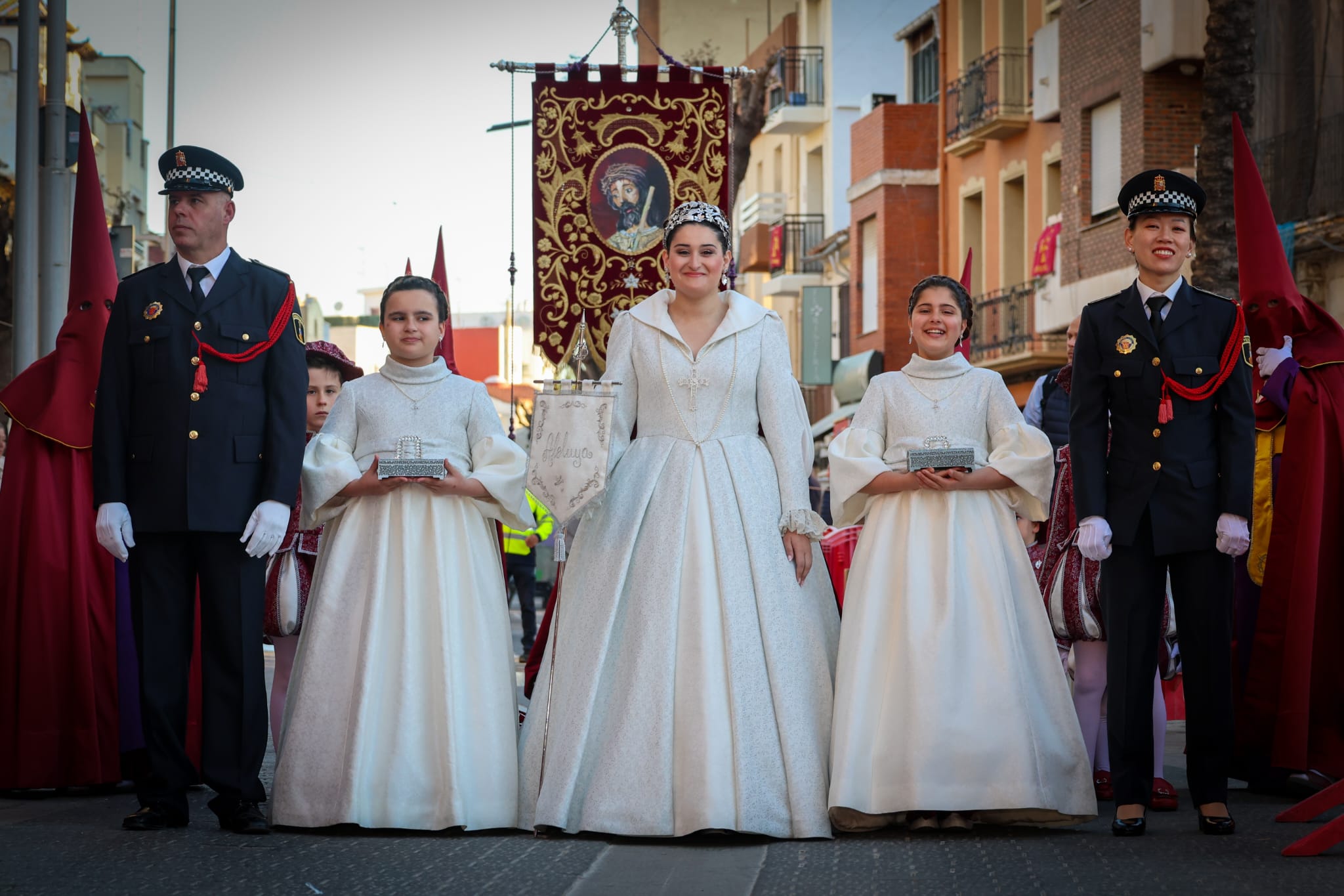 Torrent se rinde a la luz: El Encuentro Glorioso consagra el Domingo de Resurrección como el hito de la Semana Santa 2 WhatsApp Image 2026 04 05 at 09.28.37