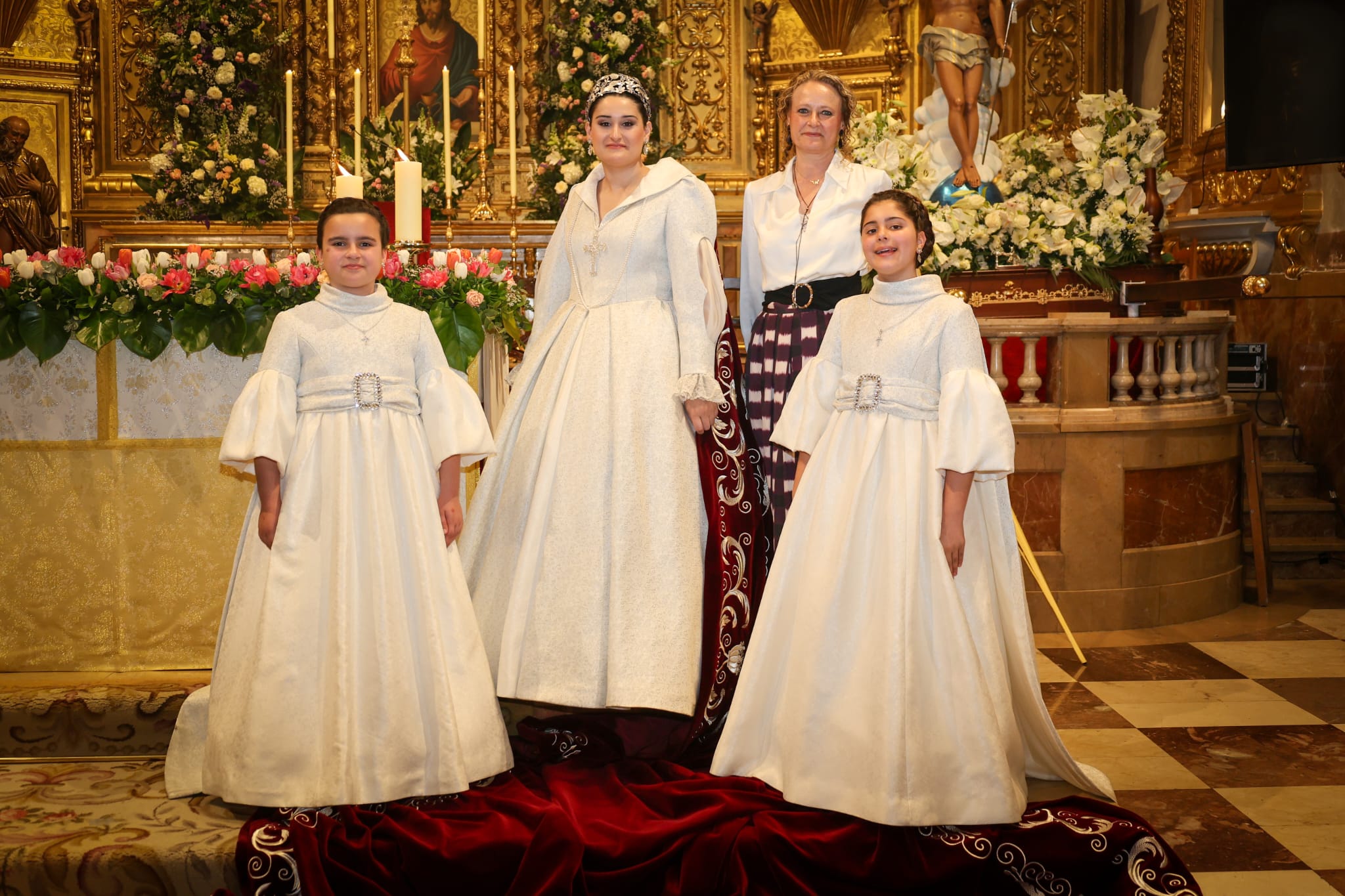 Torrent se rinde a la luz: El Encuentro Glorioso consagra el Domingo de Resurrección como el hito de la Semana Santa 8 WhatsApp Image 2026 04 05 at 12.54.32
