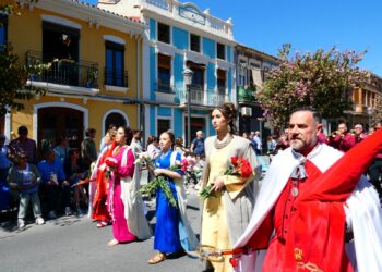 El Despertar de la Luz: Domingo de Gloria en el Cabanyal, Canyamelar y Grao 14 El Despertar de la Luz: Domingo de Gloria en el Cabanyal, Canyamelar y Grao