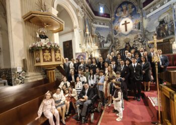 El altar del Carme ganador del Concurs de Milacres honra a Sant Vicent Ferrer