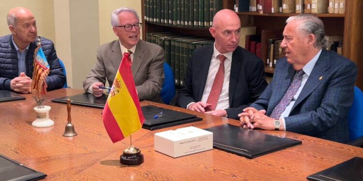 La Concejalía de Emprendimiento destinará 14.000 euros anuales hasta 2027 para vincular el legado histórico del Reino de Valencia con el desarrollo económico actual.