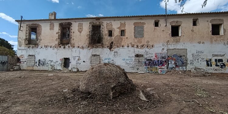 Alquería de la Torre: El naufragio del patrimonio valenciano bajo la desidia municipal