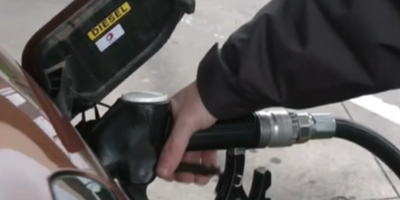 gasolina petroleo gasolinera 10