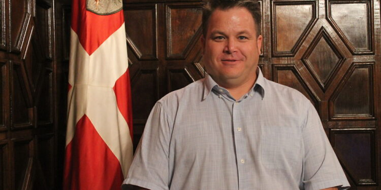 El PSPV-PSOE de Sueca apuesta por la experiencia de Carles Vázquez para recuperar la Alcaldía en 2027