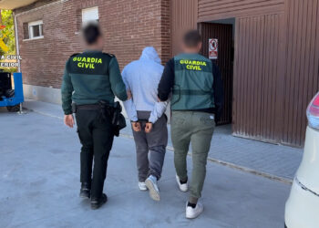 La Guardia Civil detiene al autor de una serie de robos de cosmética de lujo valorados en 300.000 euros