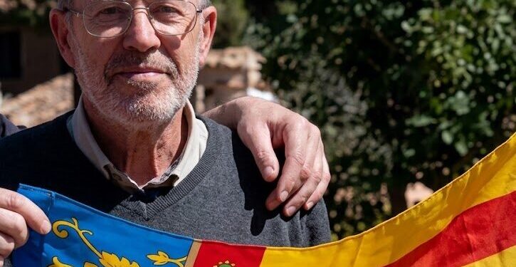 Rafa Cataluña: el valencianista de la titaina invencible 1 Rafa Cataluña: el valencianista de la titaina invencible