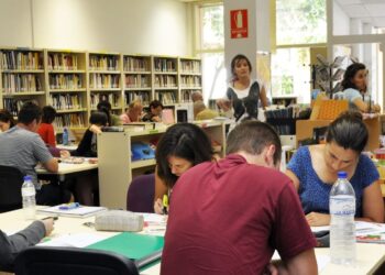 Valencia abrirá por primera vez bibliotecas municipales 24 horas durante los exámenes