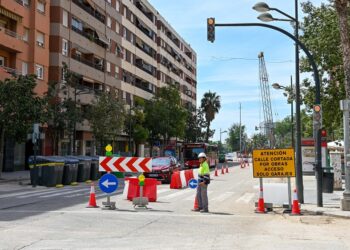 Ya está operativo el desvío provisional de salida de Malilla por las obras del Canal de Acceso