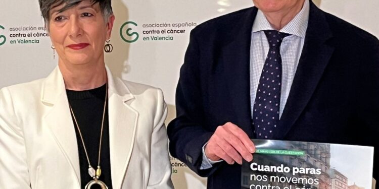La Asociación Contra el Cáncer en Valencia dispara un 36% su atención directa y refuerza el apoyo psicológico
