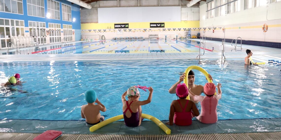 El polideportivo de Benimàmet afronta este verano nuevas obras de mejora en vestuarios, piscina y gimnasio 1 1117 Poliesportiu Benimamet