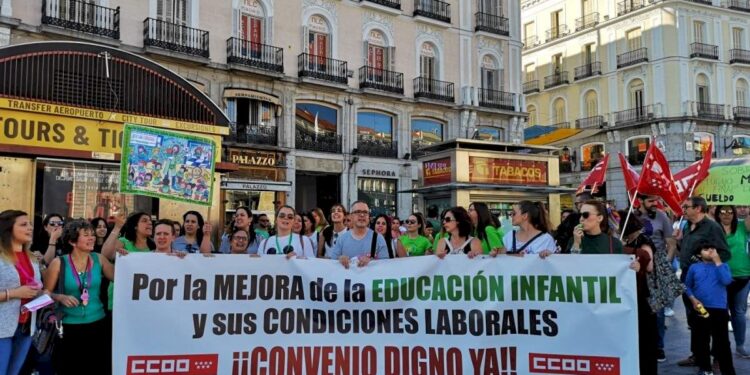 Educación suaviza los servicios mínimos de la huelga docente, pero los sindicatos mantienen el pulso