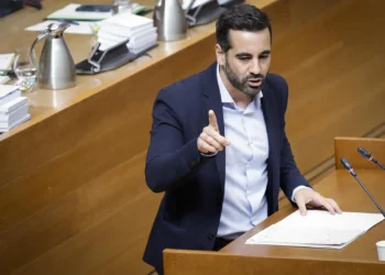 El PSPV acusa a la Generalitat de ocultar un anticipo de 200 millones del Gobierno para pagar servicios públicos