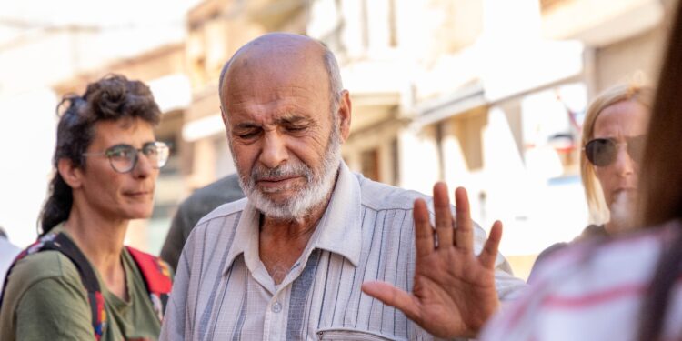 Desalojados con una prórroga de 48 horas: la familia de Mohamed, en la calle y sin alternativa habitacional digna en Massanassa 1 Desalojados con una prórroga de 48 horas: la familia de Mohamed, en la calle y sin alternativa habitacional digna en Massanassa