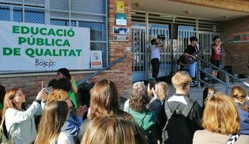 La huelga educativa mantiene el pulso en la Comunitat Valenciana: Educación cifra el seguimiento en un 35% y los sindicatos lo elevan al 75%