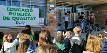 La huelga educativa mantiene el pulso en la Comunitat Valenciana: Educación cifra el seguimiento en un 35% y los sindicatos lo elevan al 75%