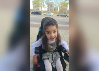 Indignación en Castelló: roban la silla de ruedas adaptada de una niña con discapacidad