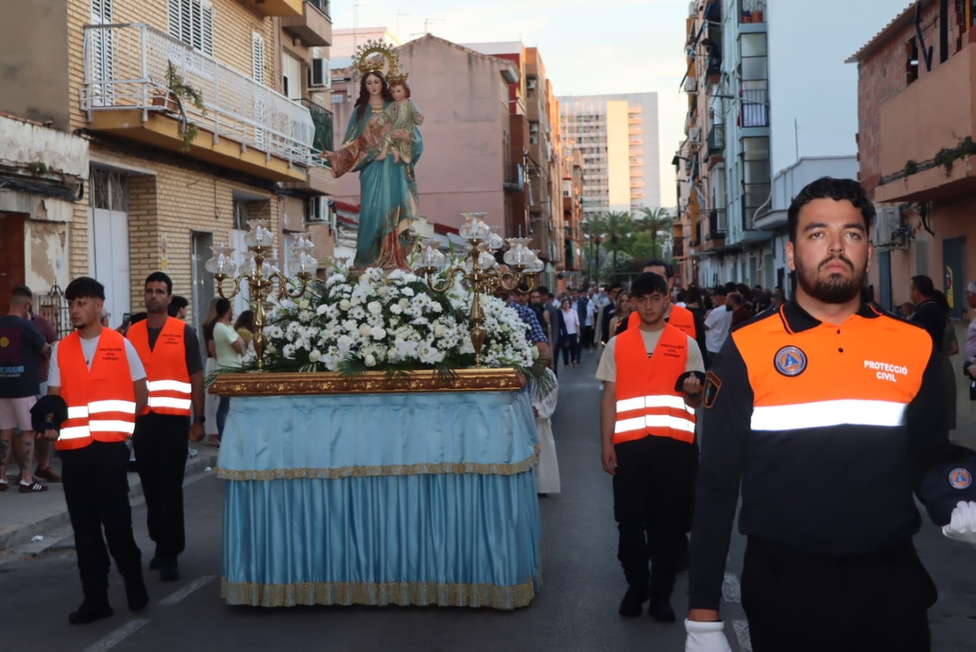 Torrent se vuelca con la comunidad salesiana en la festividad de María Auxiliadora 2 706759931 18585757513062066 6015484698421702660 n