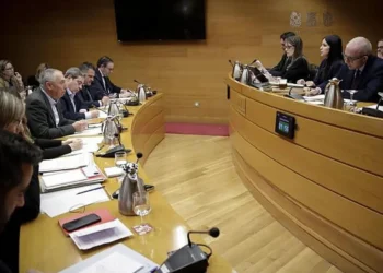 PP y Vox señalan al Gobierno en las conclusiones de la comisión de la dana mientras PSPV y Compromís denuncian un “relato de infamia”