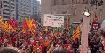Lío con la impuesta unidad de la Lengua en el PP: Baleares aplaude el correllengua mientras el PPCV denuncia el catalanismo