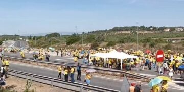 La huelga escolar y la peligrosa dependencia logística del Corredor Mediterráneo