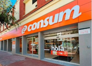 Consum se refuerza en la Comunitat Valenciana: abre un nuevo supermercado en Sagunto y roza los 540 establecimientos 14 Consum se refuerza en la Comunitat Valenciana: abre un nuevo supermercado en Sagunto y roza los 540 establecimientos