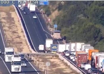 Un accidente en la A-35 a la altura de Montesa provoca retenciones en dirección a Almansa