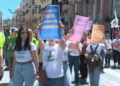 Más de 1.200 directivos de colegios e institutos valencianos amenazan con dimitir en bloque por la situación educativa 11 El TSJCV mantiene los servicios minimos de la huelga indefinida de docentes en la Comunitat Valenciana 5 1