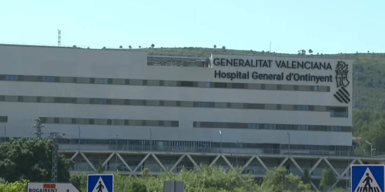 El nuevo hospital de Ontinyent abre sus puertas con mas tecnologia nuevas unidades y el doble de capacidad asistencial