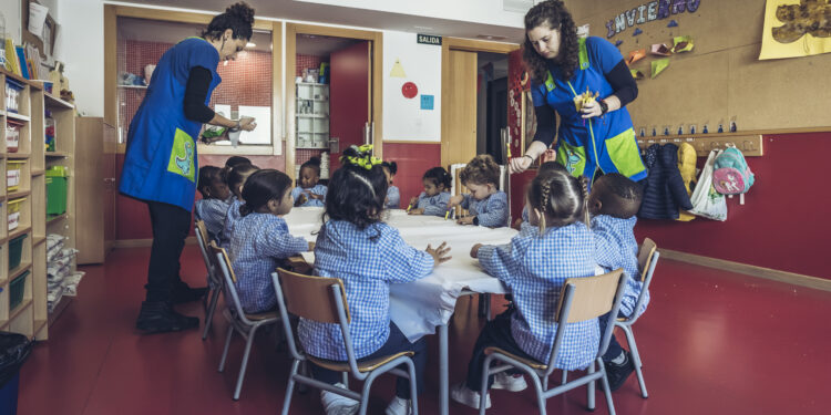 Los centros de educación infantil de Casa Caridad atienden a más de 800 personas en el último año 1 Los centros de educación infantil de Casa Caridad atienden a más de 800 personas en el último año