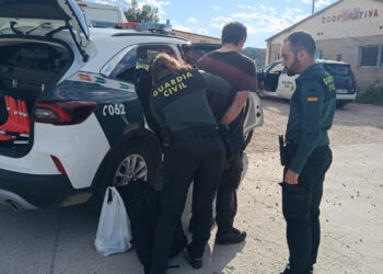 La Guardia Civil detiene a tres hombres en Ademuz tras robar una tonelada de cable de cobre